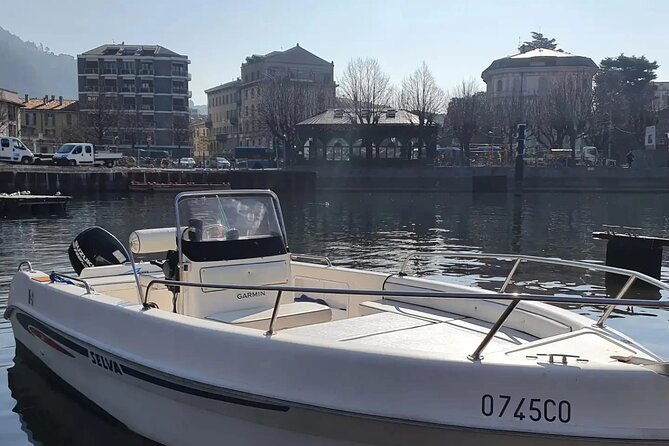 1 Hour Boat Rental Without License 40hp Engine on Lake Como - Boat Features