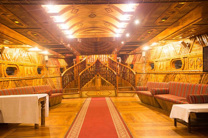 5-Star Premium Dhowstar Dhow Cruise Dubai - Dining and Culinary Offerings