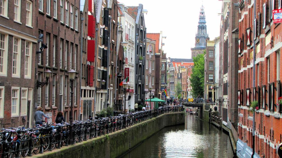 Amsterdam: Old Town Self-Guided Audio Walking Tour - Key Highlights