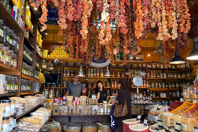 Athens Private Urban Treasure Hunt W Food Stops - Solving Riddles and Collecting Gems