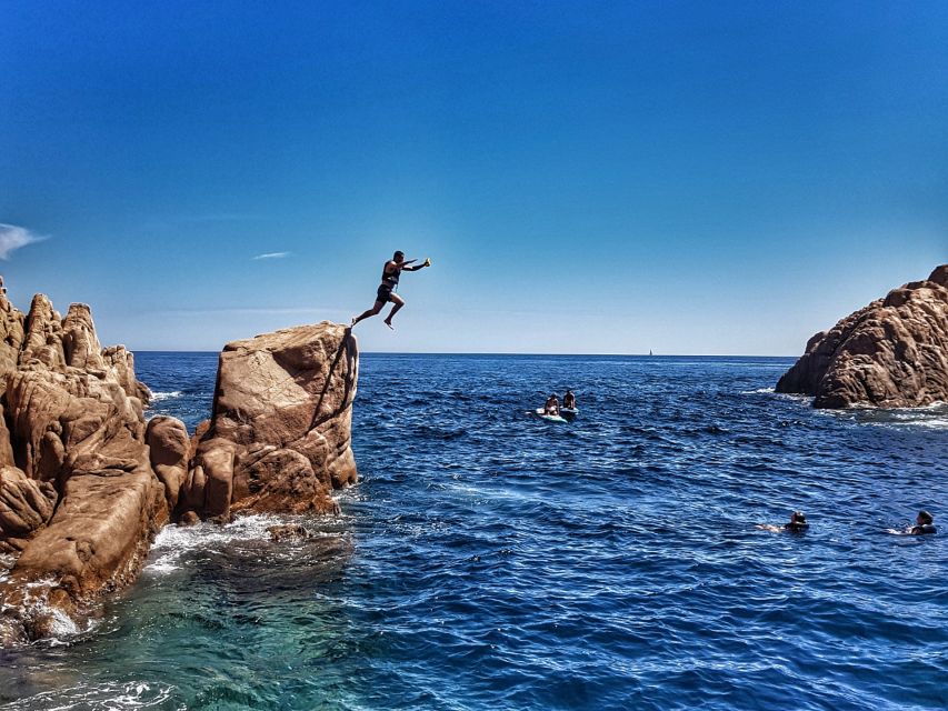 Barcelona: Costa Brava Hiking, Sea Kayaking & Lagoon Dipping - Included Equipment