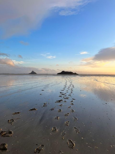 Bay of Mont Saint-Michel : Sunset Until Dark Night - Thousand Changing Colors of Twilight