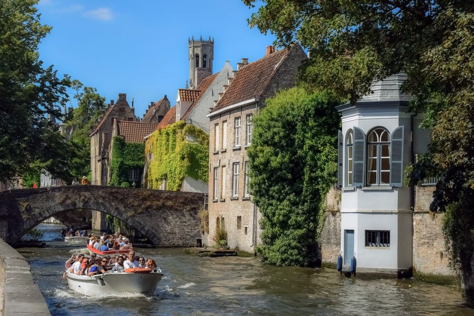 Bruges: Guided Walking Tour and Canal Boat Trip - Itinerary Highlights