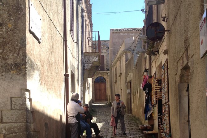 Erice Walking Tour, the Medieval Village and Unique Local Products - Transportation and Accessibility