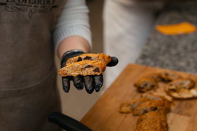 Florence: Tastes & Traditions Food Tour at SantAmbrogio Market - Dietary Accommodations