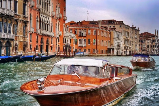 Friendinvenice Murano Burano Torcello Private Tours by Luxury Water Taxi - Pickup Information