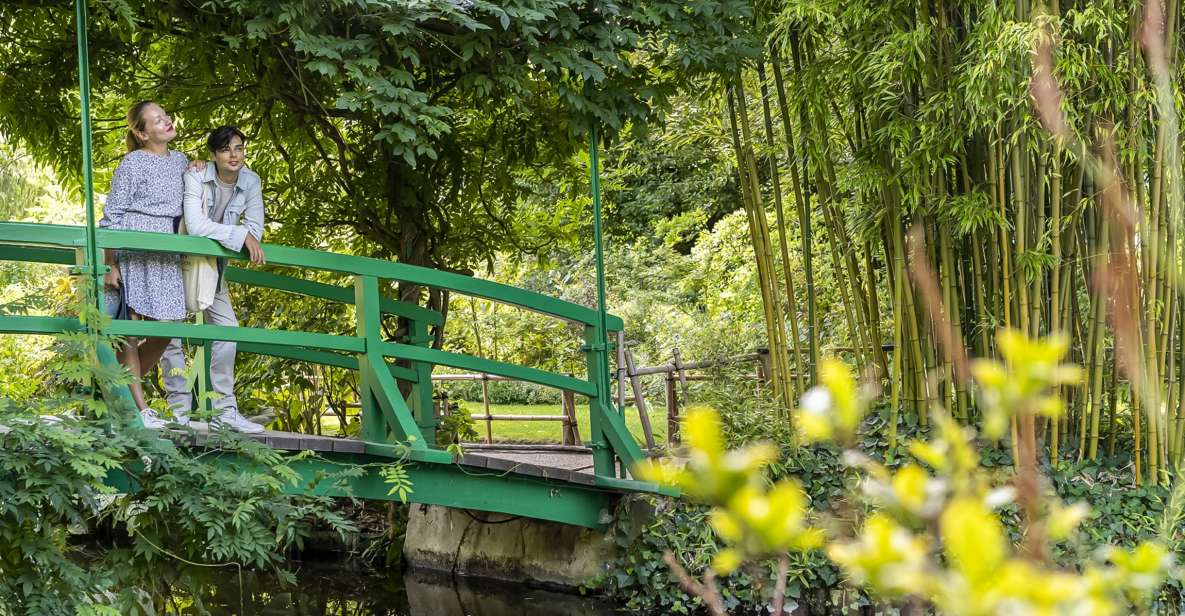 From Paris: Giverny Day Trip With Audio Guide or Live Guide - Discovering Monets Iconic Water Lily Pond