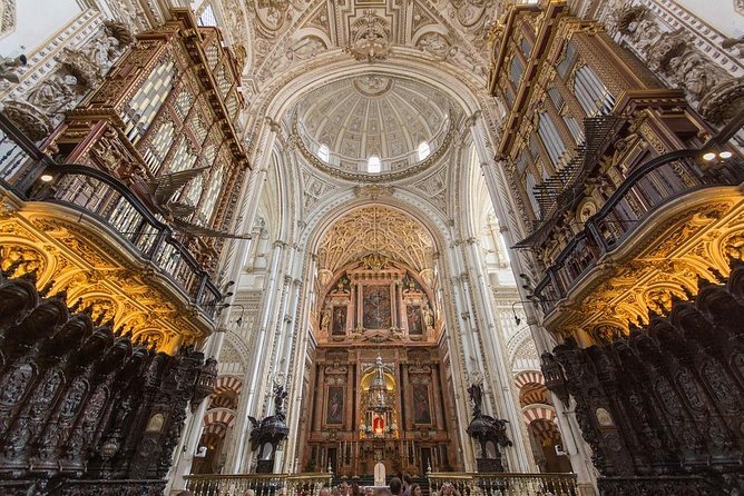 Guided Visit to the Mosque-Cathedral, Jewish Quarter, Alcazar and Synagogue. Official Guide - Whats Included in the Tour