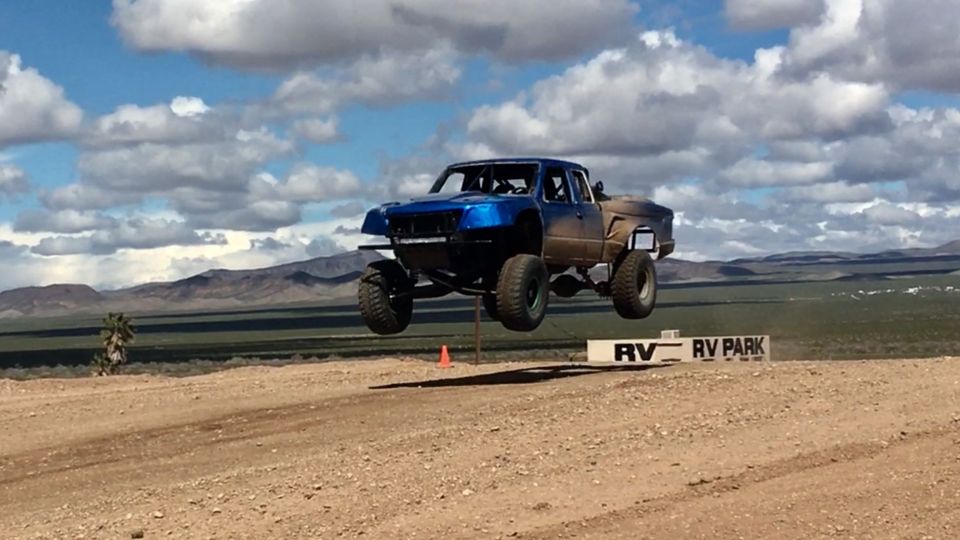 Las Vegas: Off-Road Racing Experience on Professional Track - Choosing Your Off-Road Vehicle