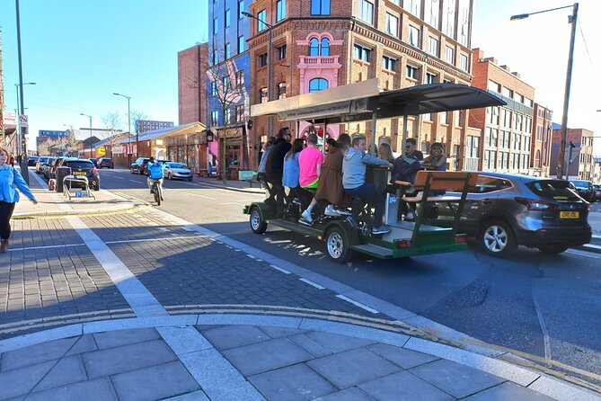 Liverpool Beer or Prosecco Bike Tour - Location and Meeting Point