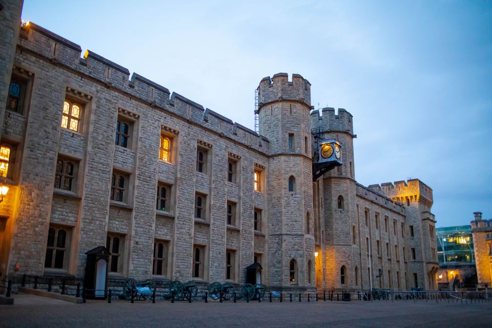 London: Tower of London After Hours Tour and Key Ceremony - Highlights of the Tour