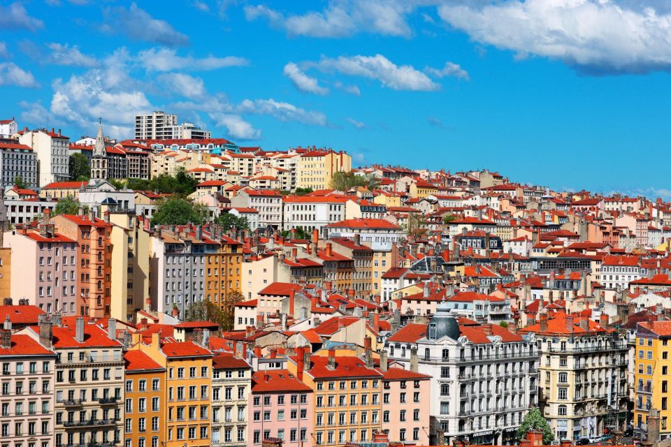 Lyon: Express Walk With a Local in 60 Minutes - Uncover the Citys Rich Heritage