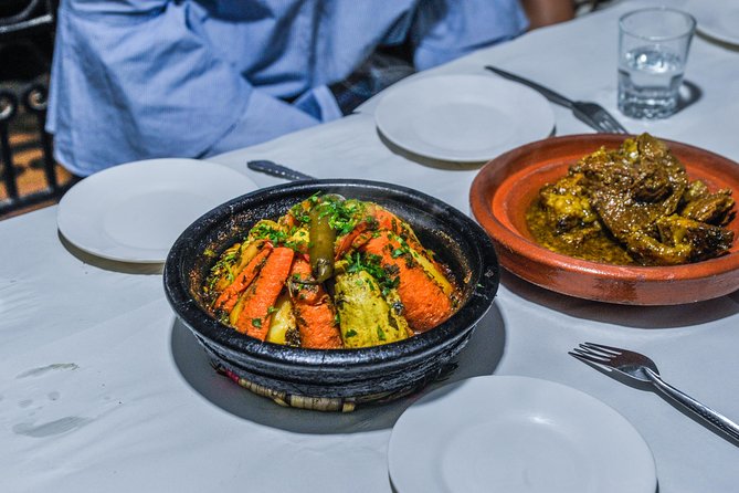 Marrakech Munchies: A Tasty Tour - Sampling Local Beverages