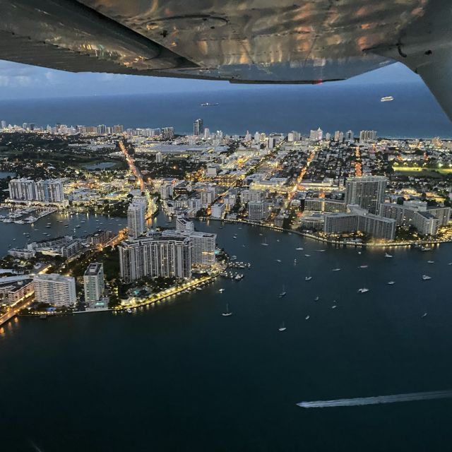 Miami: Romantic 1-Hour Private Flight Tour With Champagne - Flight Experience and Highlights