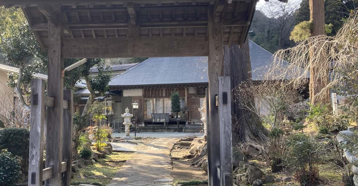 Odawara: Zazen Meditation and Tea Ceremony Review - Zazen Meditation Experience