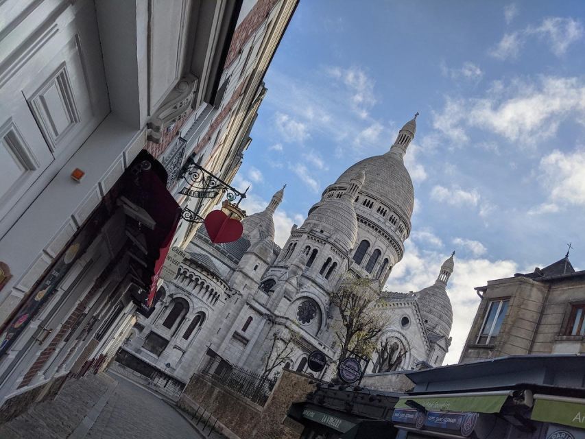 Paris: Montmartre & Sacré Coeur Tiny Group Tour - Tour Highlights