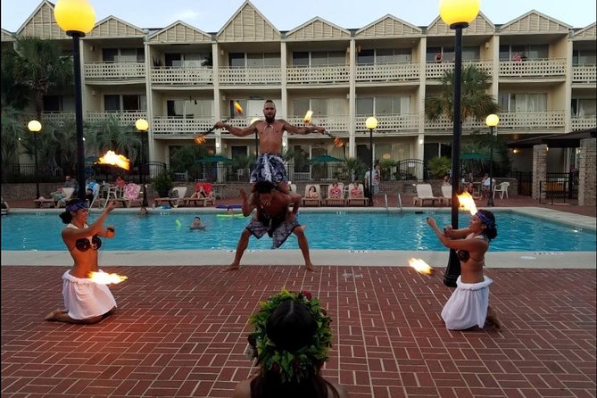 Polynesian Fire and Dinner Show Ticket in Daytona Beach - Drinks and Beverages