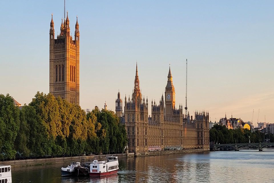 Skip-the-Line London Westminster Abbey Guided Tour in English - Highlights of the Tour