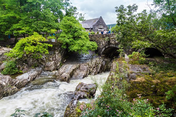 Snowdonia & Chester Day Tour From Manchester Including Admission - Admission and Transportation Inclusions