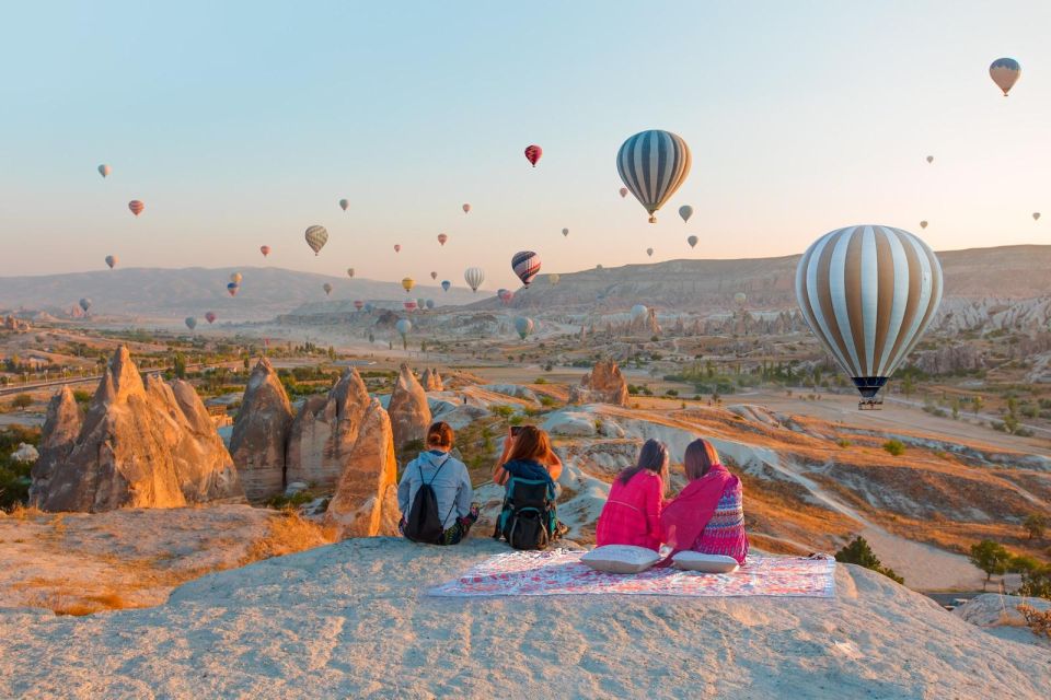 Sunrise Hot Air Balloon Watching Experience - Itinerary