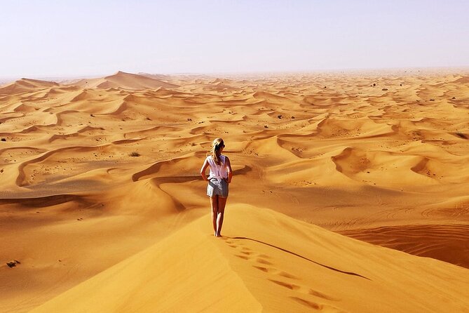 Sunrise in Dubai Desert - Meeting and Pickup