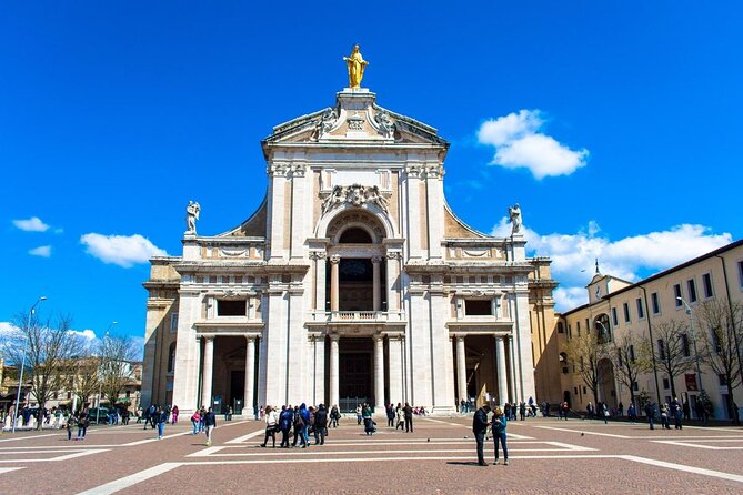 Surroundings of Assisi: in the Footsteps of Saint Francis - Accessibility and Transportation