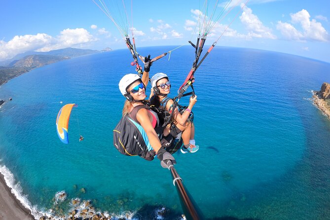 Tandem Paragliding Flight in Taormina - Location and Ratings