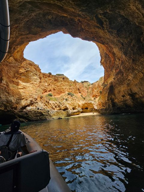 Benagil - Portimão - Private Boat Tour of Benagil Caves - Discover the Caves