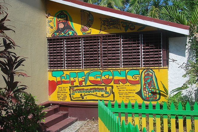 Bob Marley Museum Full Day Tour From Montego Bay - Exploring the Bob Marley Museum