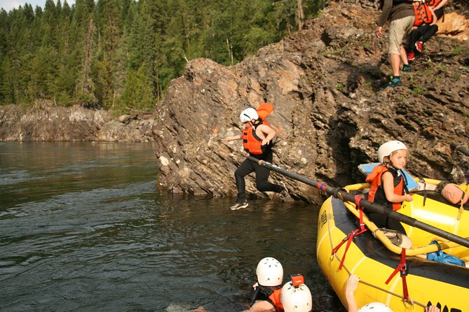 Clearwater, British Columbia Kids Rafting 1/2 Day - Refreshments and Snacks