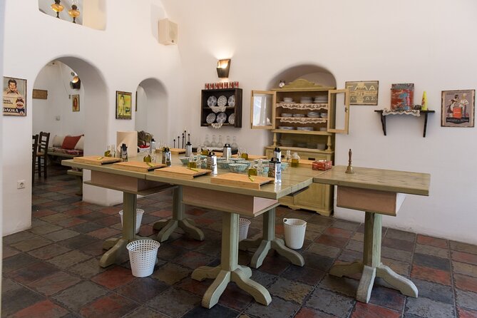 Cooking Class in Traditional Cave House in Santorini! - Meeting Point and Transportation