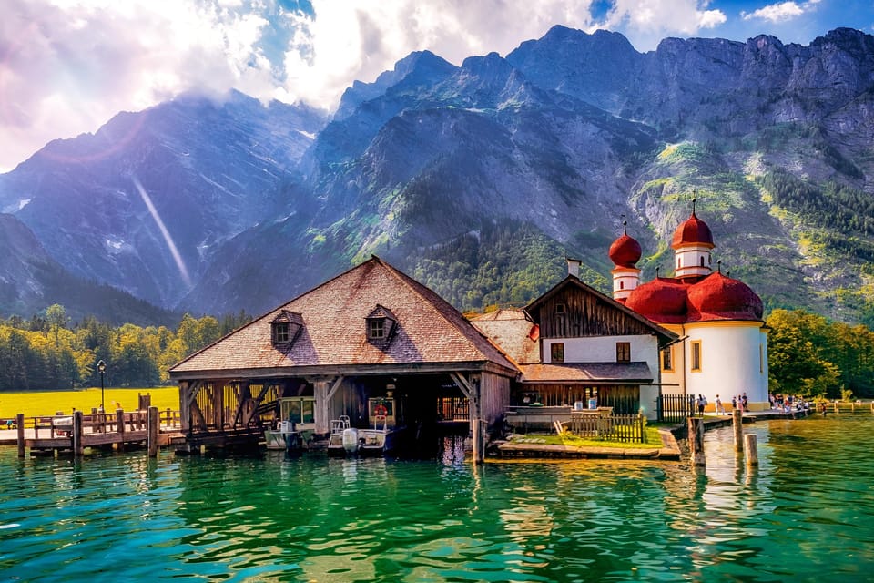 Day Trip From Munich to Eagles Nest, Königssee & Salzburg - Exploring Eagles Nest