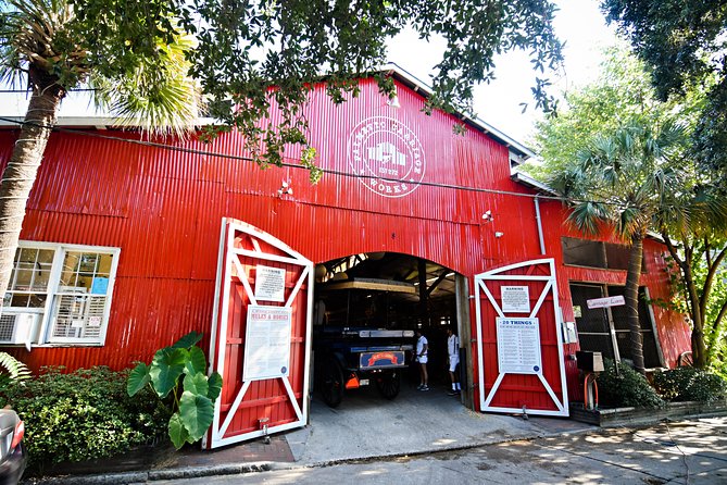 Daytime Horse-Drawn Carriage Sightseeing Tour of Historic Charleston - Accessibility and Comfort