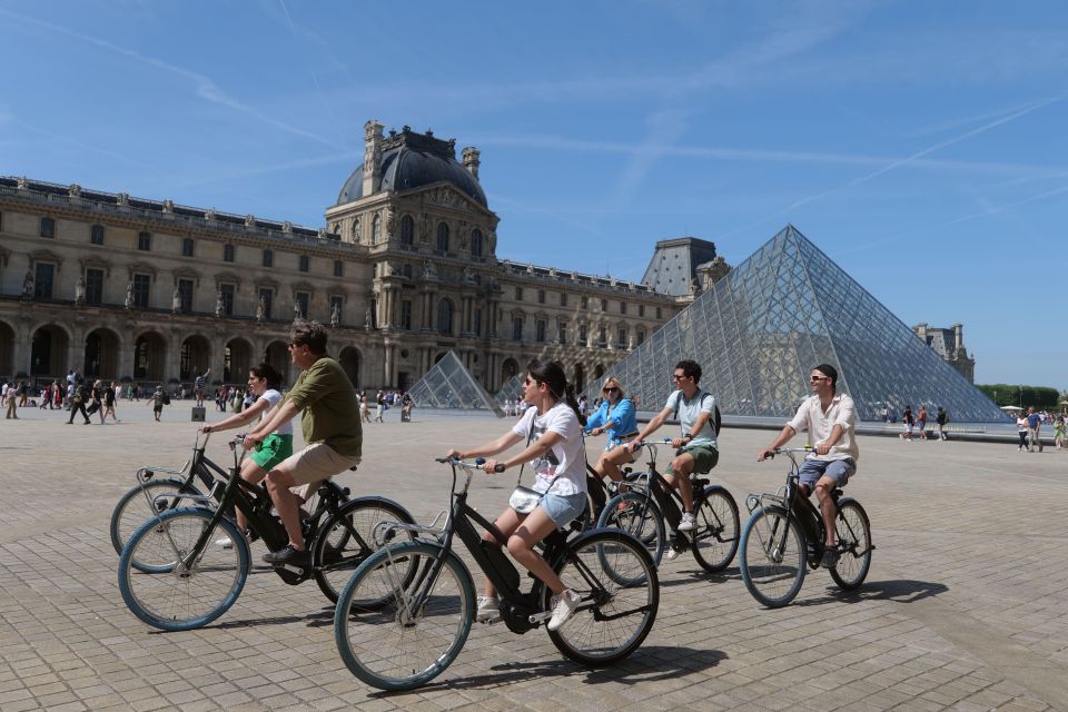 Discover Paris by Bike - Included Amenities