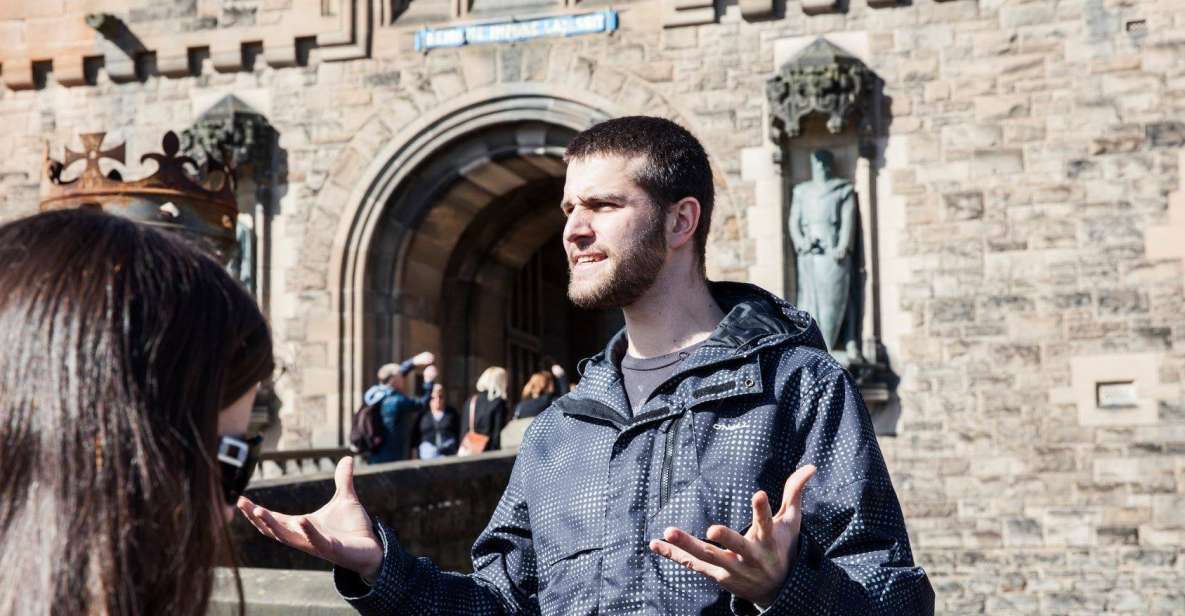 Edinburgh Castle: Guided Tour With Live Guide - Included in the Tour