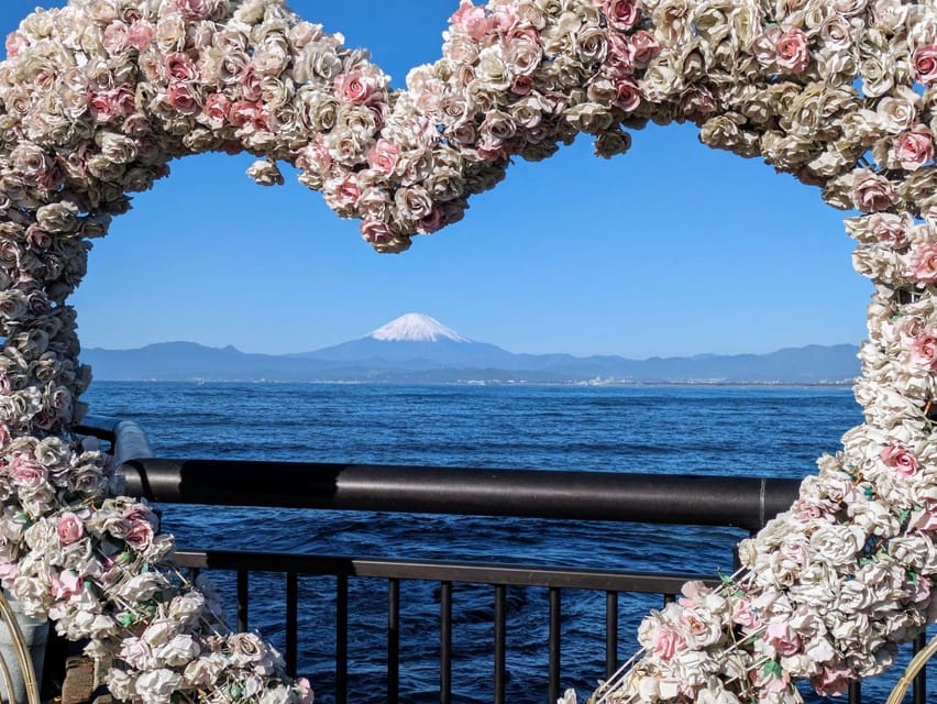 Enchanting Morning Walk on Enoshima Island - Cultural and Culinary Experience