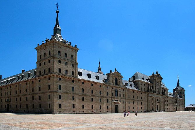 Escorial & Valley From Madrid With Optional Afternoon Tour to Toledo or Segovia - Included in the Tour