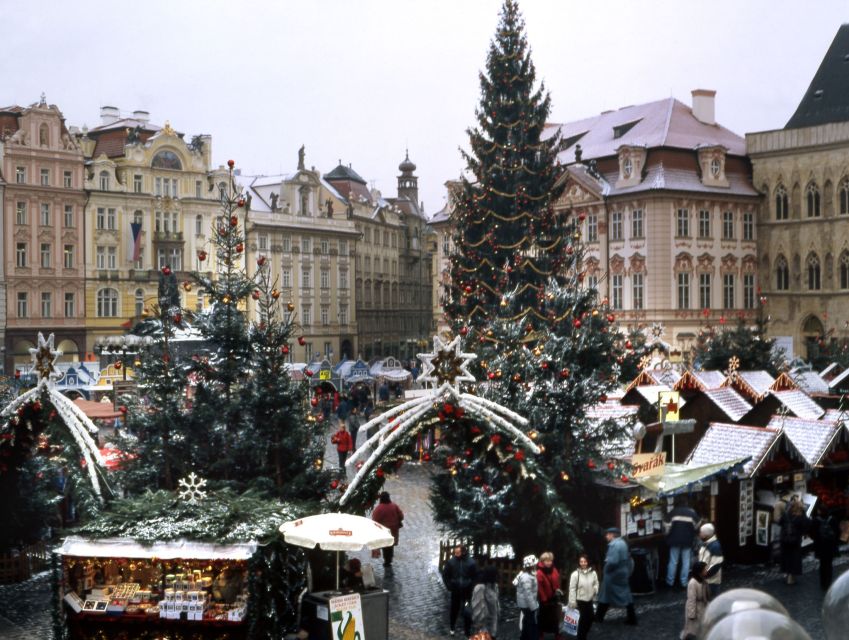 Experience Christmas Shopping In Prague - Tour Description