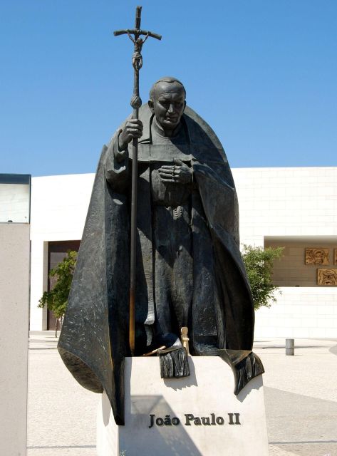 Fatima Private Walking Tour - The Sanctuary and Chapel