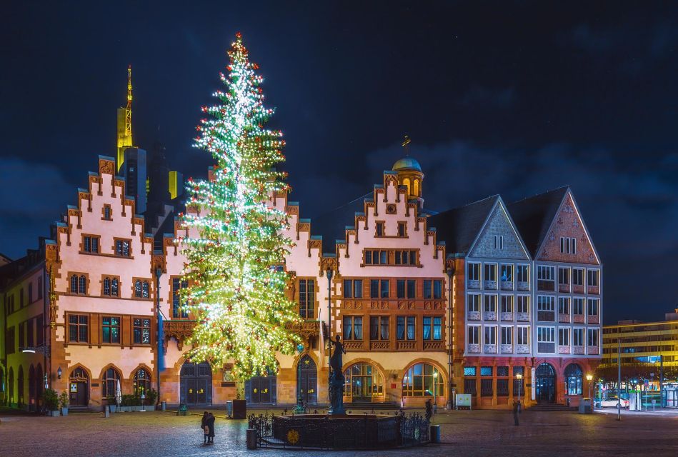 Festive Faro: Historic Christmas Lights & Market Delights - Serene Largo Da Sé