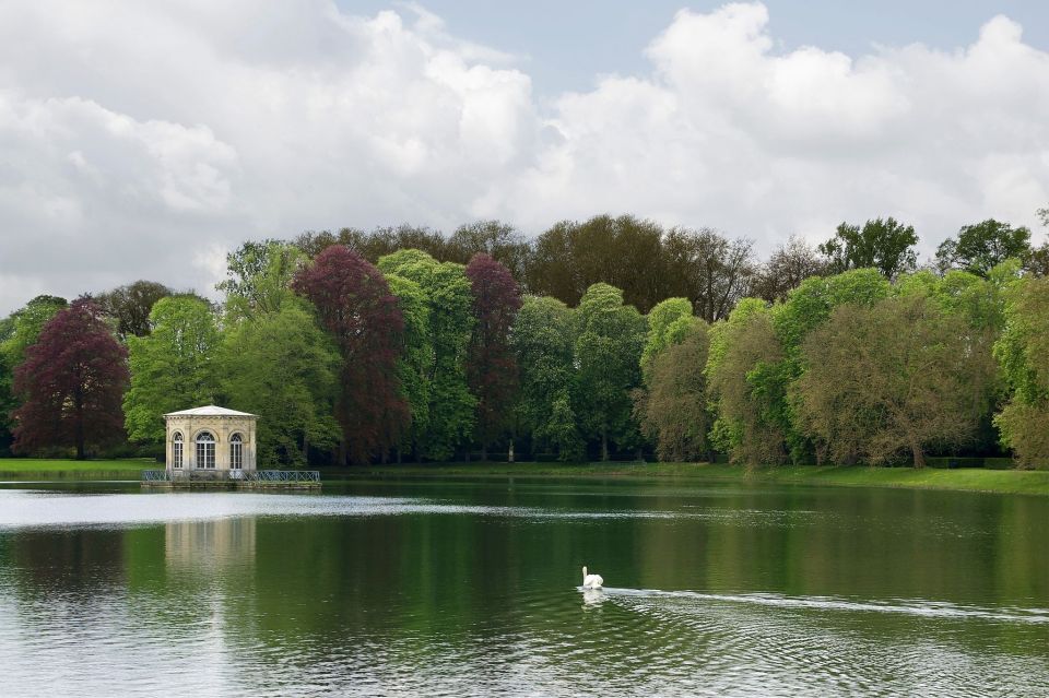 Fontainebleau: Fontainebleau Palace Private Guided Tour - Tour Highlights