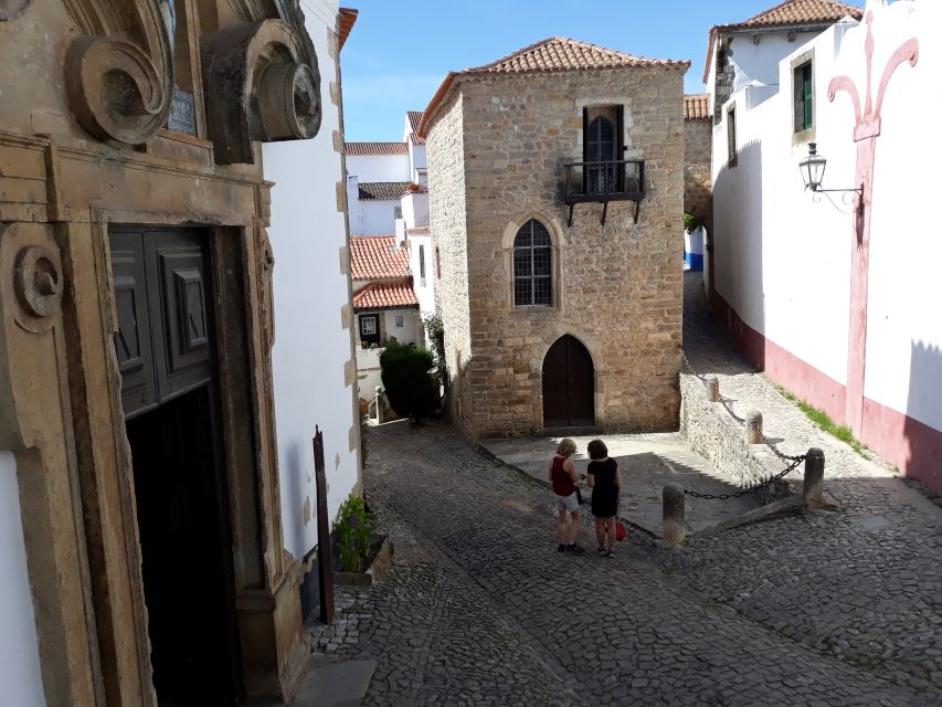 From Caldas Da Rainha or Obidos: Obidos Castle & Nazaré Tour - Discovering Nazares Fishing Traditions