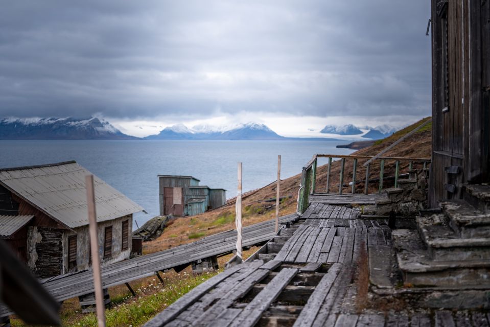 From Longyearbyen Photo Tour: Mysterious Barentsburg - Inclusions and Exclusions