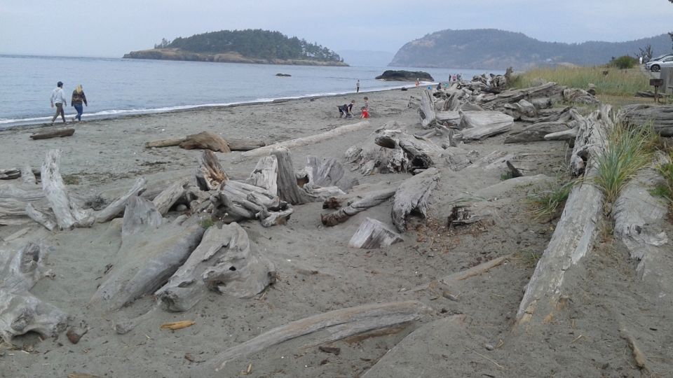 From Seattle: Whidbey Island and Deception Pass Private Tour - Crossing the Iconic Bridge