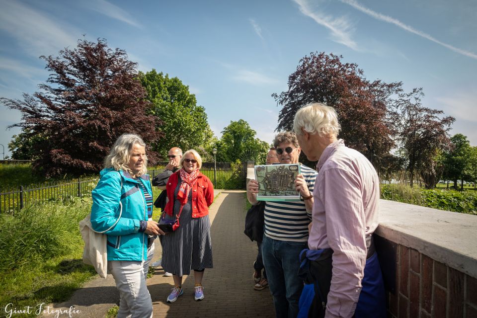 Gorinchem: Highlights Tour With Local Guide - Scenic and Historical Aspects