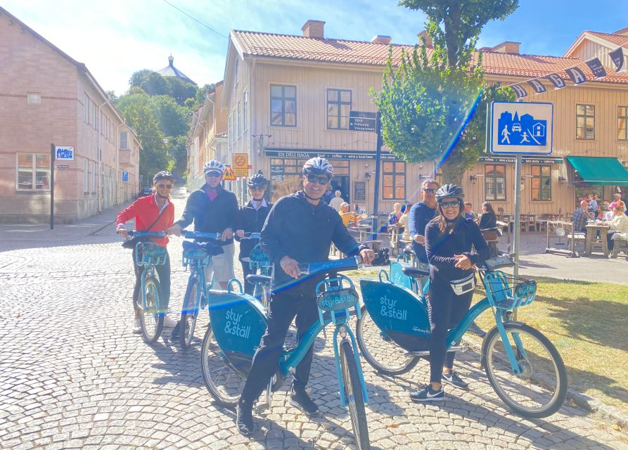 Gothenburg: City Highlights Bike Tour With Transfer - Bike Tour Highlights