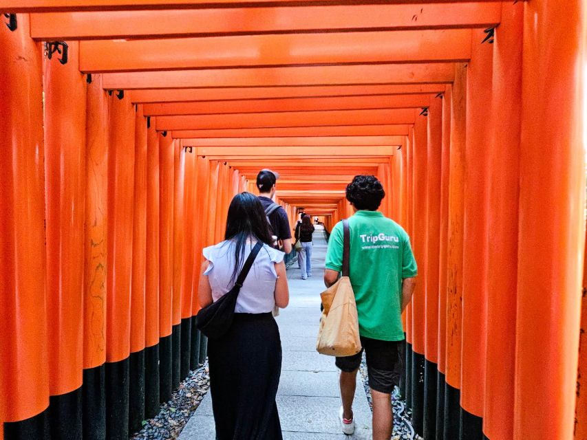 Kyoto: Fushimi Inari Taisha Last Minute Guided Walking Tour - Group Size and Language