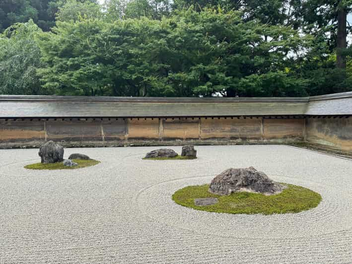 Kyoto: Ryōan-ji, Greatest Zen Garden Guided Tour in 80 Min. - Guided Tour Through Temple Grounds