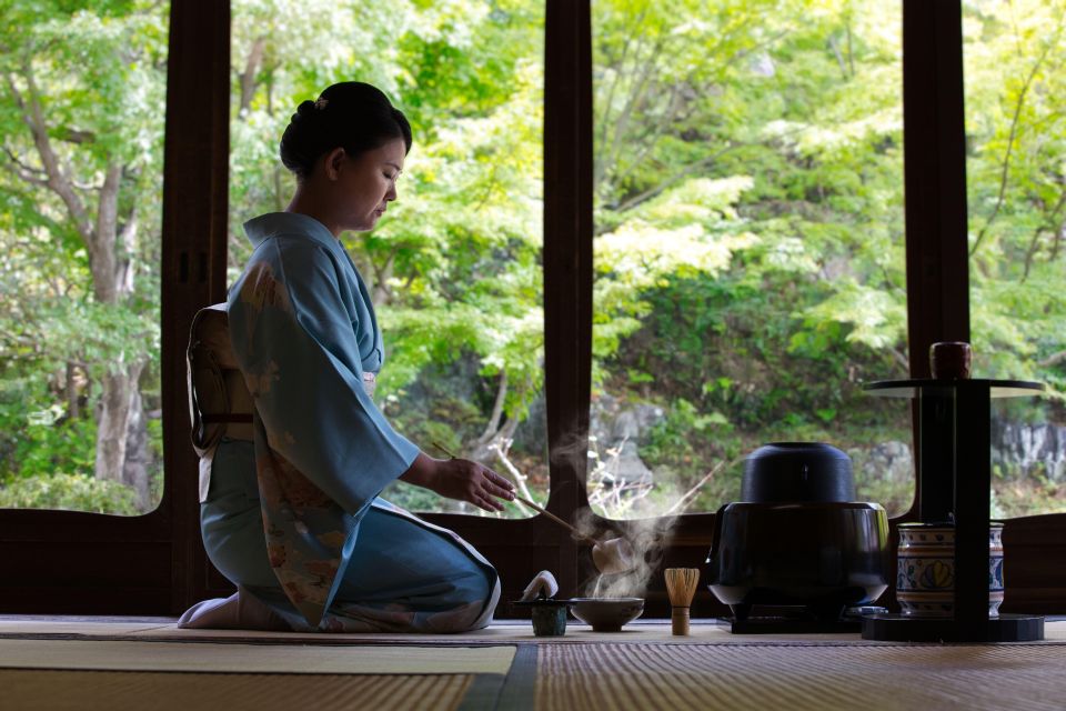 Kyoto: Tea Ceremony in a Traditional Tea House - Demonstration by Tea Master