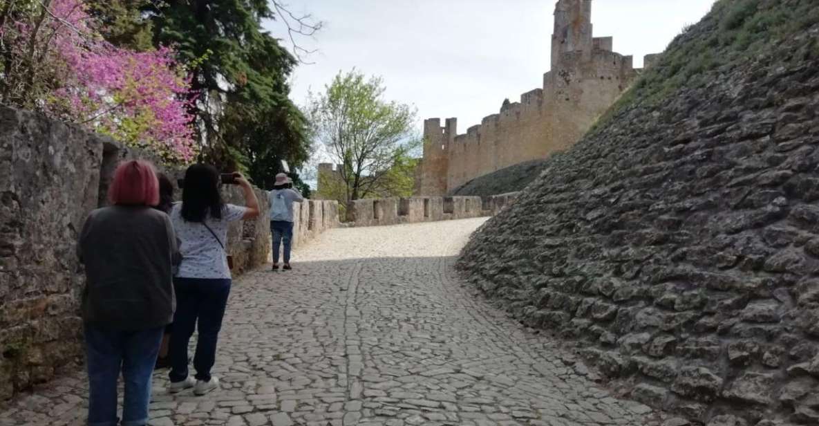 Lisbon: Private Guided Tour of Tomar, Batalha, and Alcobaça - Knights Templar Castle